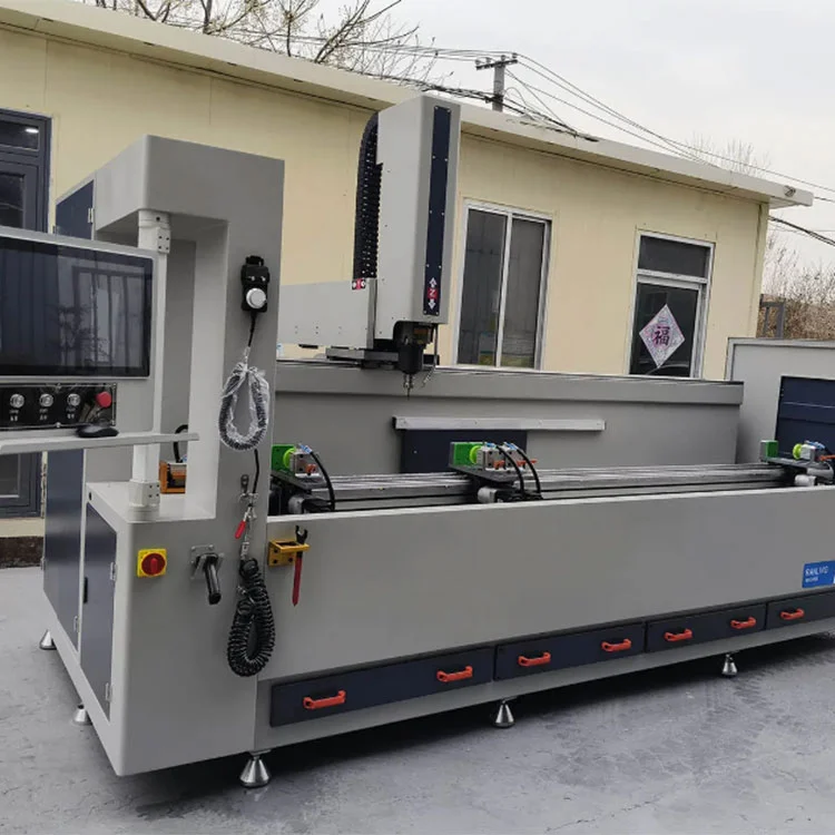 Fresatrice CNC da 1500 mm per alluminio industriale